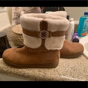 ❤️2 for 25❤️Geuss boots